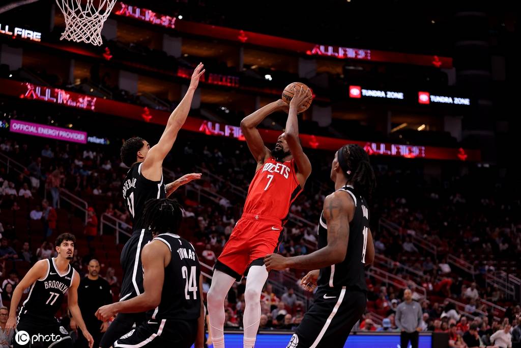 杜兰特19+6申京21+6 火箭大胜篮网取首胜