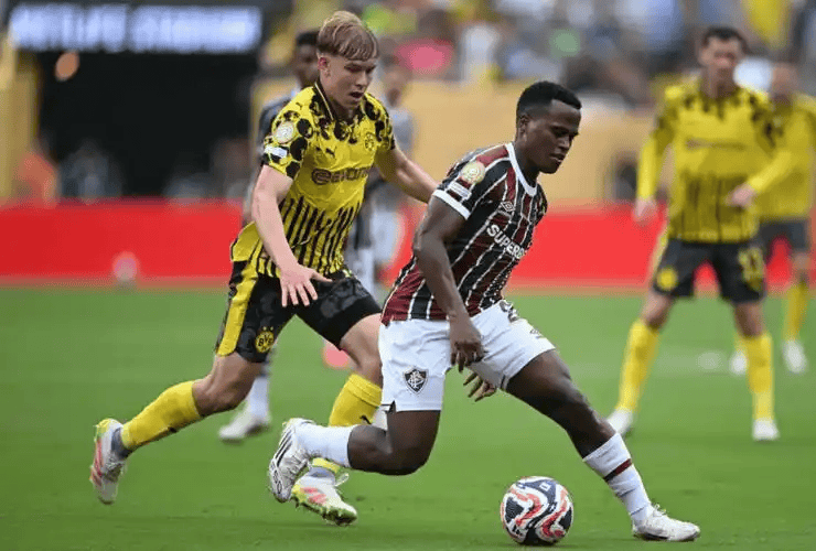 德甲保级生死战！奥格斯堡主场死磕分心弗赖堡 00:30 伤病潮下的胶着对决